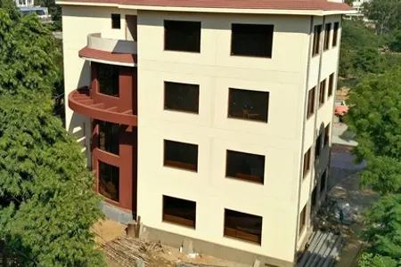 Naraina Vihar Club