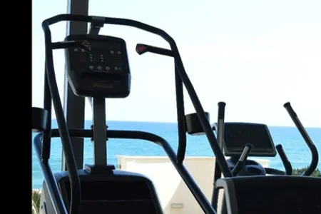 Kinesis gym