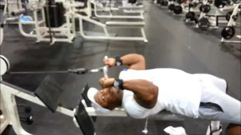 Cable Skull crusher